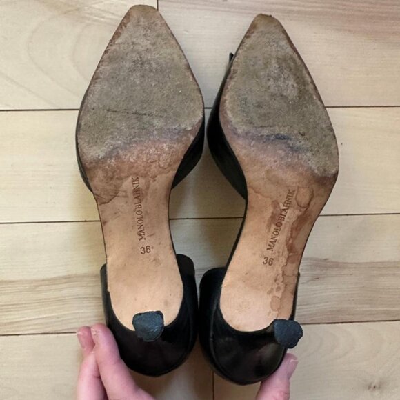 Manolo Blahnik Leather D’Orsay Pumps – Classic Black Pointed Toe Heels - Picture 8 of 8